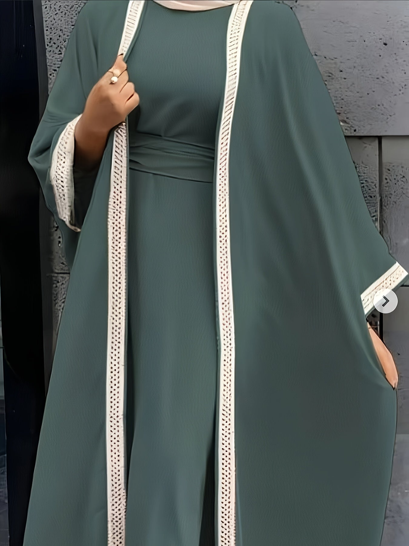 Saudi Arabian Modest Dress