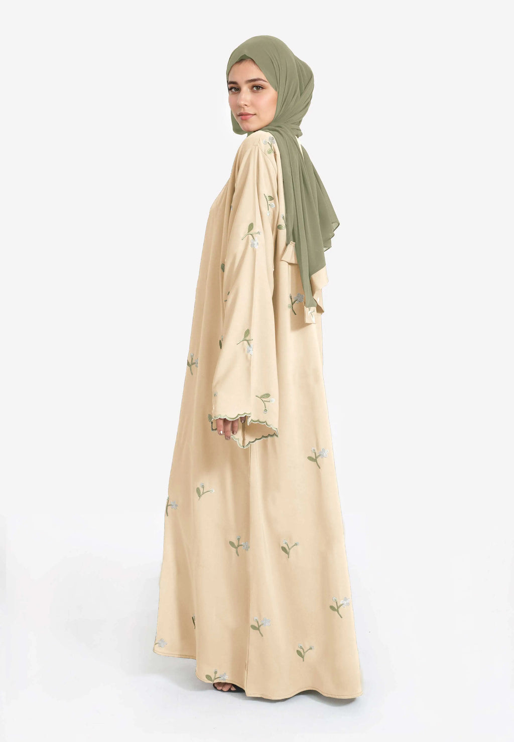 Stylish Muslim Islamic Abaya for Women Light Green Floral Embroidery Delicate Cuffs Ideal for UAE Saudi Arabia Qatar