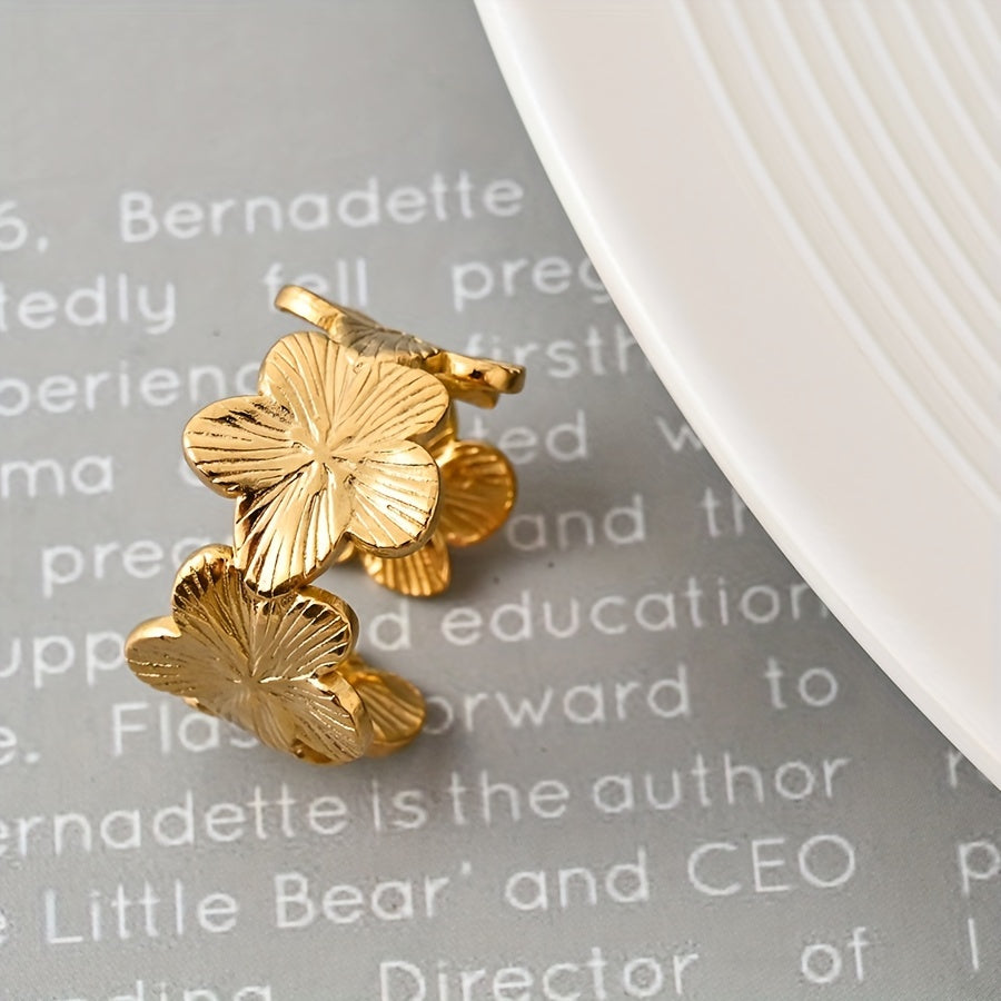 Ring with Chic Floral & Butterfly Design