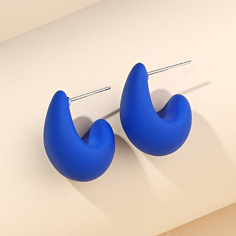 Vintage Elegant C-Shaped Earrings