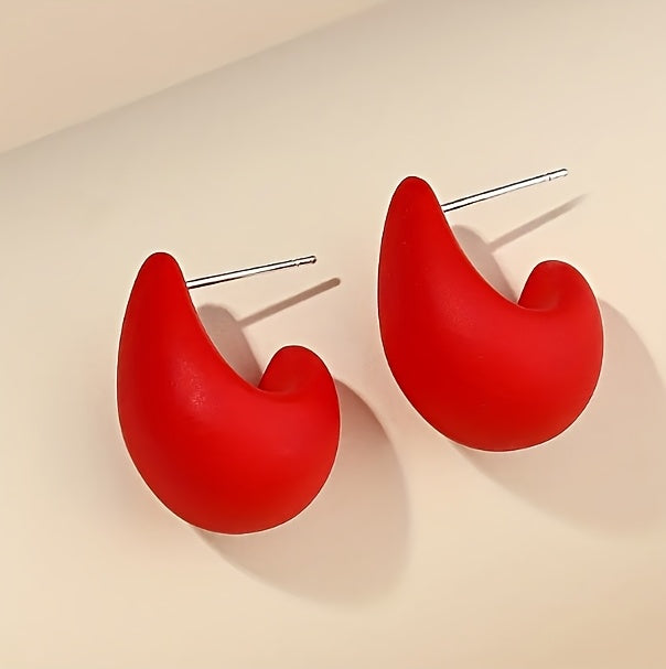 Vintage Elegant C-Shaped Earrings