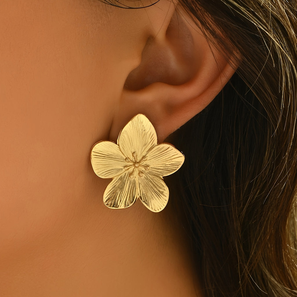 Elegant Floral Earrings